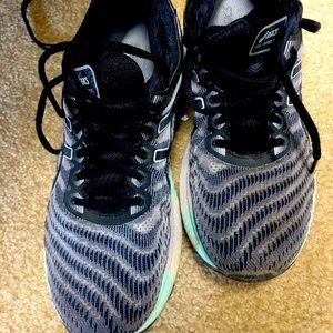 ASICS gel nimbus women’s size 10